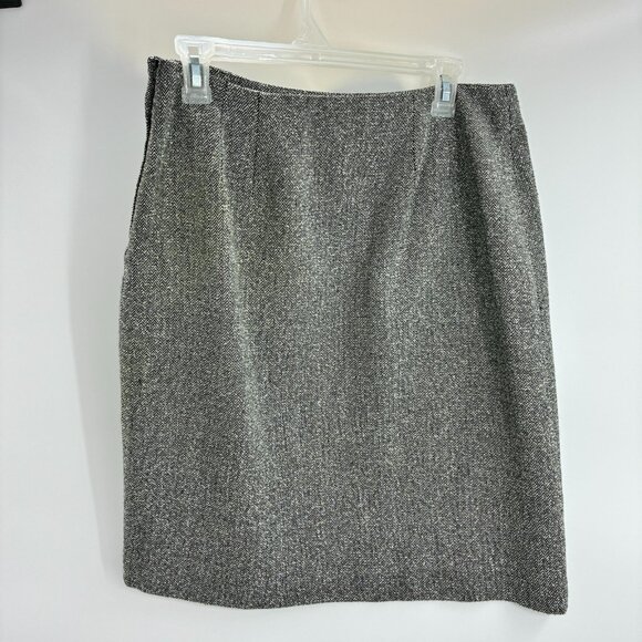 Villager Women’s Size 10 Pencil Skirt Gray Herringbone Knit Career Work - Picture 3 of 6